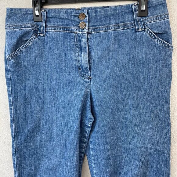 Charter Club Classic Fit Cropped Denim Pants Size 10 EUC - Picture 2 of 6